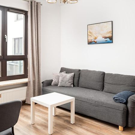 Metro Plocka Cosy Apartment Varšava Exteriér fotografie